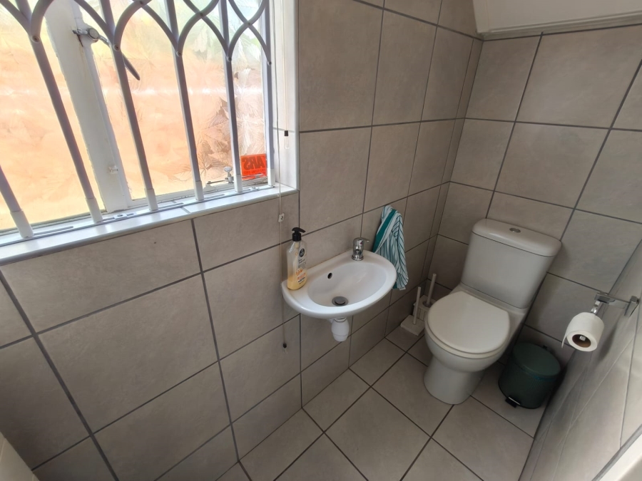 3 Bedroom Property for Sale in Safari Gardens North West